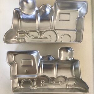 Vintage Wilton 3D Train Cake Pan Set